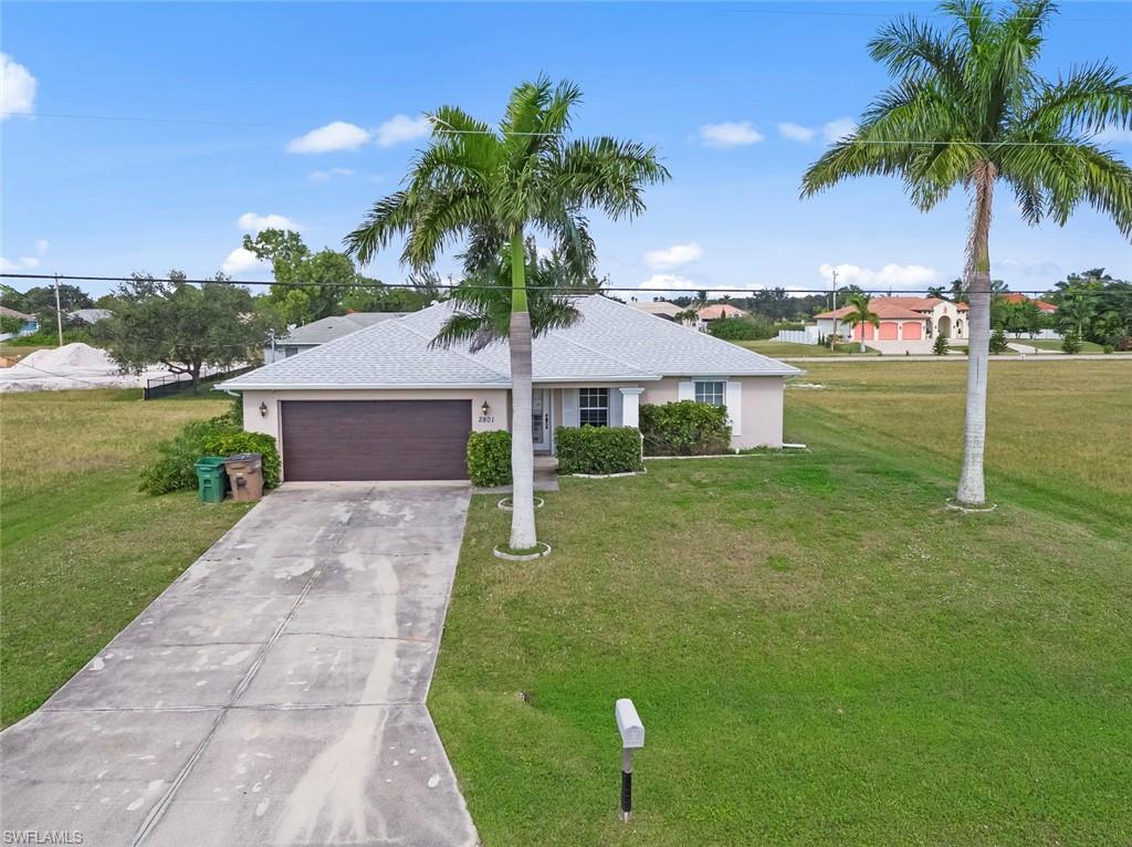 DennisWarson's tweet photo. Check out our new listing! $325,000. This immaculate home needs nothing!  3 beds 2 baths w/ 1,500 sq ft of living space.  Beautiful home in one of the fastest growing areas in Cape Coral.  Give us a call to set up a showing. #SWFL #capecoral #Listings #RealEstate https://t.co/1YkPxcyid9