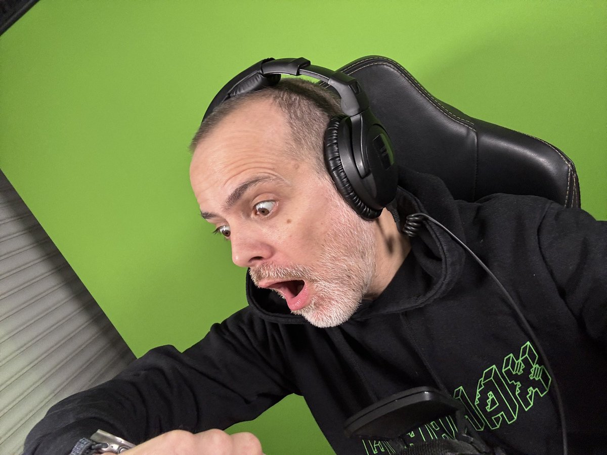 OMG c’est l’heure du stream !

Twitch.tv/dicomaniaque