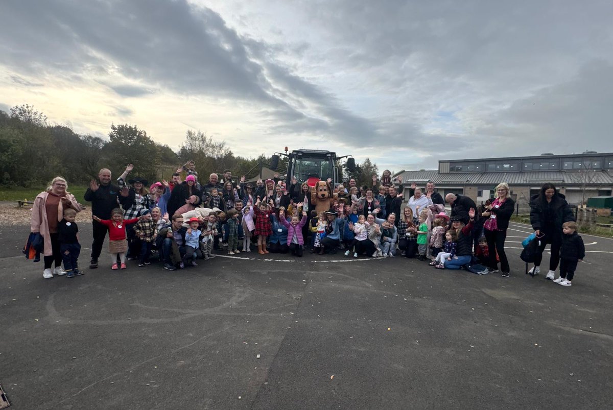 Huge congratulations to St John Bosco ELCC - the latest establishment to achieve 100% registration of their children to Imagination Library 😊📚