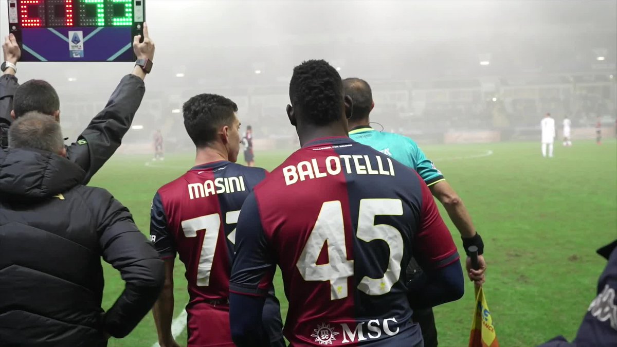 Lega Serie A (@seriea) on Twitter photo 🔙 1701 giorni dopo l'ultima volta <a href="/FinallyMario/">Mario Balotelli</a> riabbraccia la #SerieAEnilive 👀👀
#ParmaGenoa 🔙 1701 giorni dopo l'ultima volta <a href="/FinallyMario/">Mario Balotelli</a> riabbraccia la #SerieAEnilive 👀👀
#ParmaGenoa