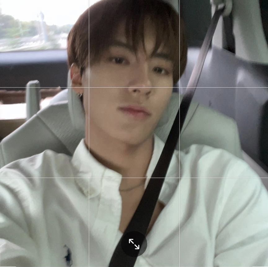 i need to sit by the ocean and dissociate for like three days guys..