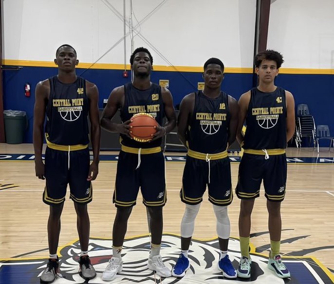 AC_da_NBA's tweet photo. Na última semana, mais 4 atletas angolanos rumaram ao basquete americano.

Trata-se de Abraém Mateus, Marcelo, David e Jenilson, jogaram pela Central Pointe Christian Boys, academia localizada em Orlando, Flórida.

Parabéns, rapazes! https://t.co/6vWEiZqfup