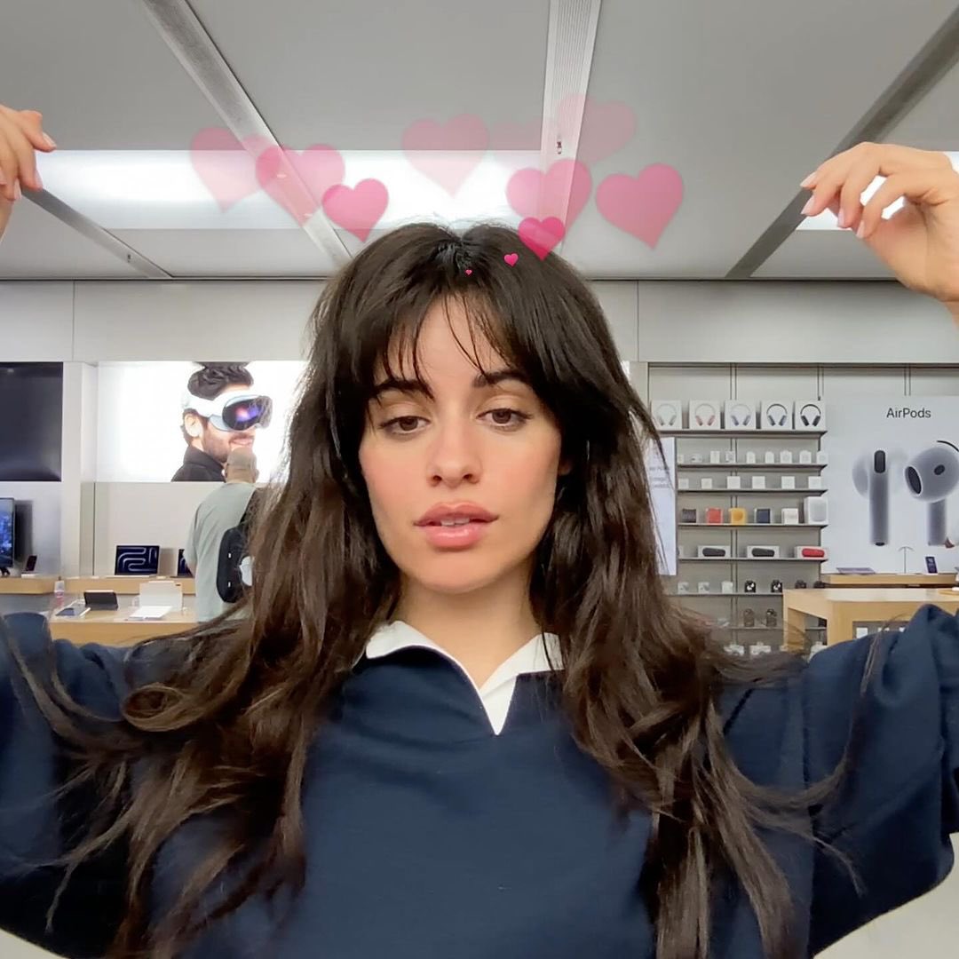 Camila_Cabello's tweet image. 🐇 🎀 𝒸𝒶𝓁𝓁𝒾𝓃𝑔 𝒶𝓁𝓁 𝒸𝓊𝓉𝑒 𝑔𝒾𝓇𝓁𝓈 𝓌𝒾𝓉𝒽 𝓈𝒾𝒸𝓀 𝓂𝒾𝓃𝒹𝓈 🎀 🐇