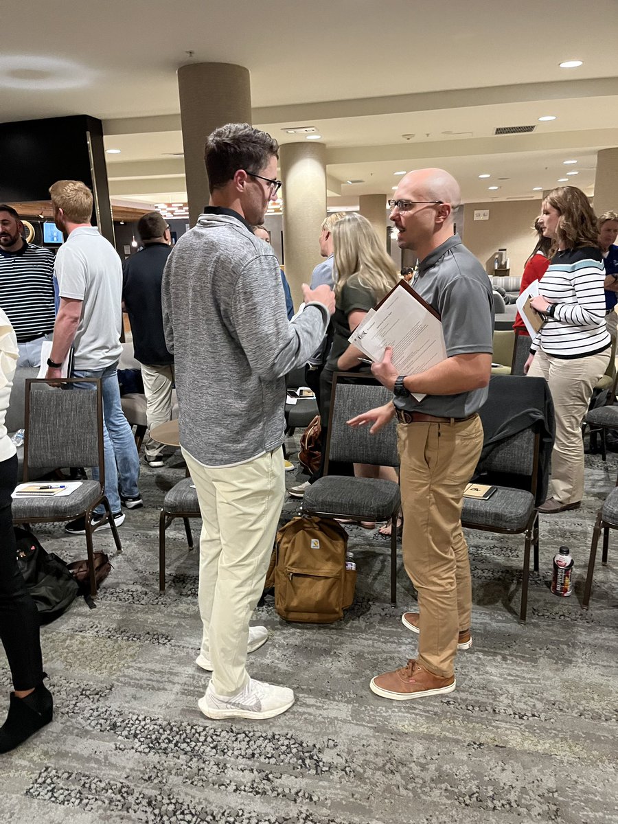 Unk_EDAD's tweet image. Day 1 - Dr. Feusner and Dr. Phillips supported Educational Administration Principal Practicum students during their Day 1 in Omaha. Students were able to connect in person and discuss their learning and goals for their practicum visit.