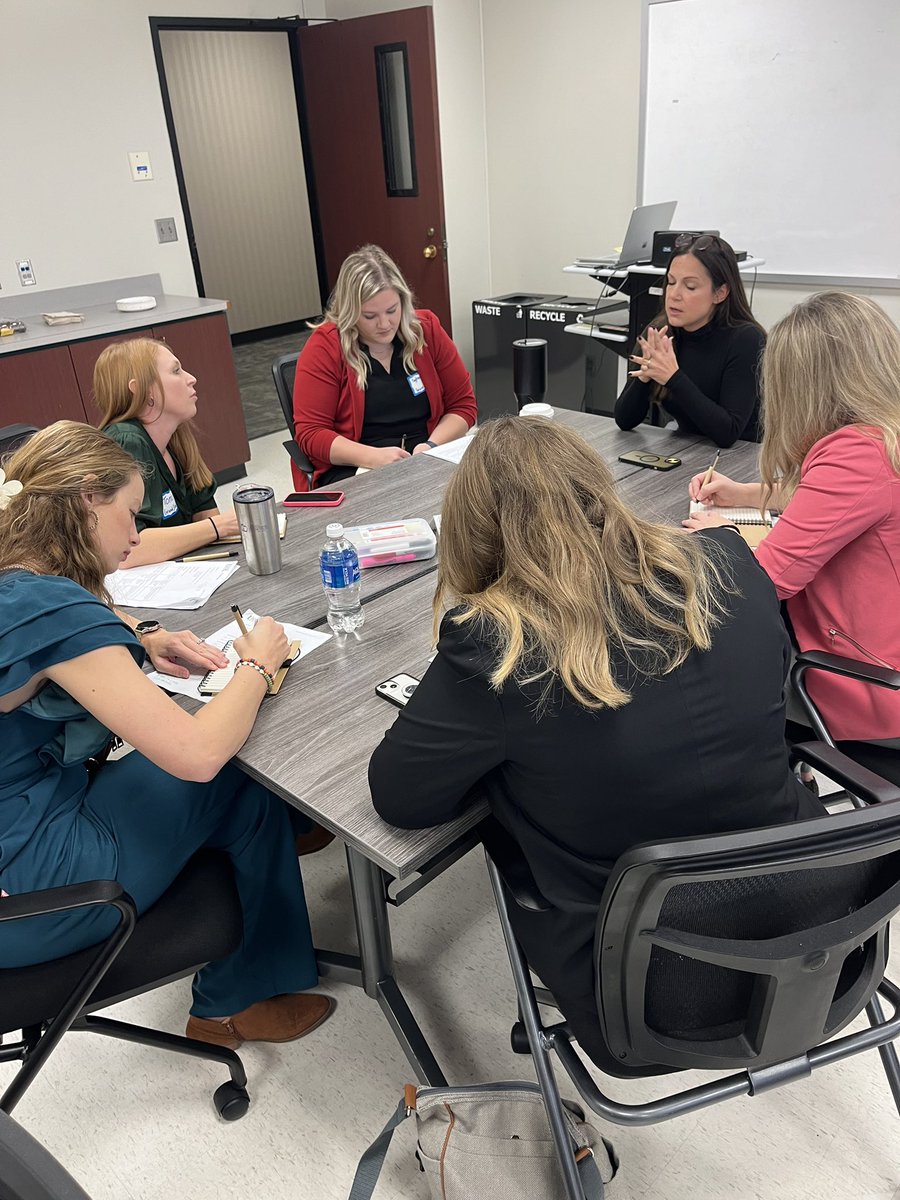 Unk_EDAD's tweet image. The morning of Principal Practicum Day 2 was a success with our partners in Omaha Public Schools.