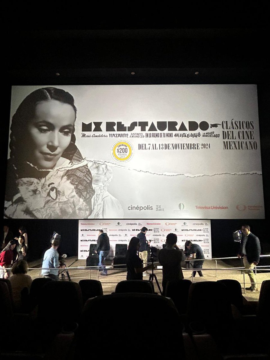 TelevisaPrensa's tweet photo. 🎦Nos encontramos en la presentación a medios del festival #MXRestaurado, clásicos del cine mexicano 🎥🇲🇽
@fundtelevisa @TUPrensa #TelevisaPrensa https://t.co/VUiam6KIu1