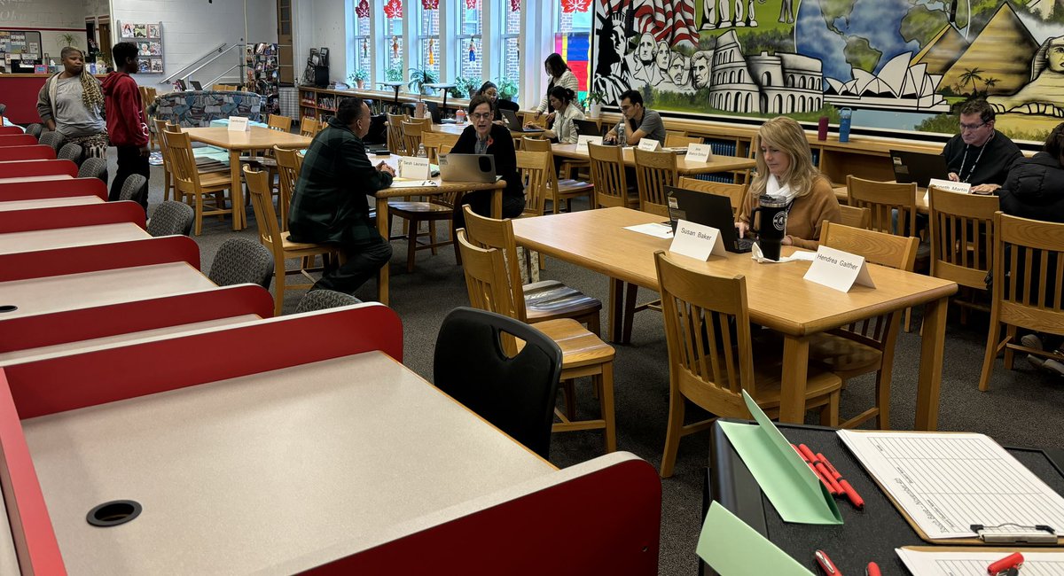 Principal Moore welcoming families to our Touch-Base Q1 Conferences. #WMScommunity