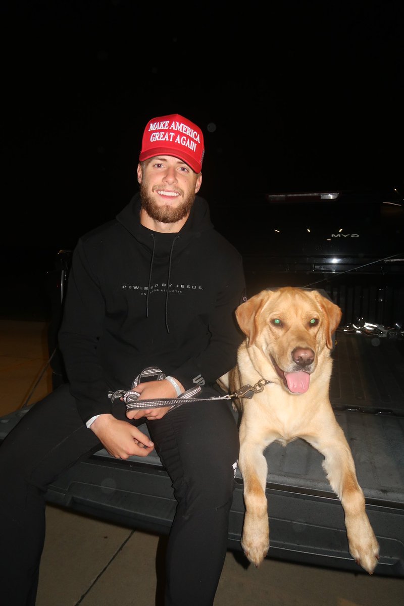 Elliott Brown tweet media