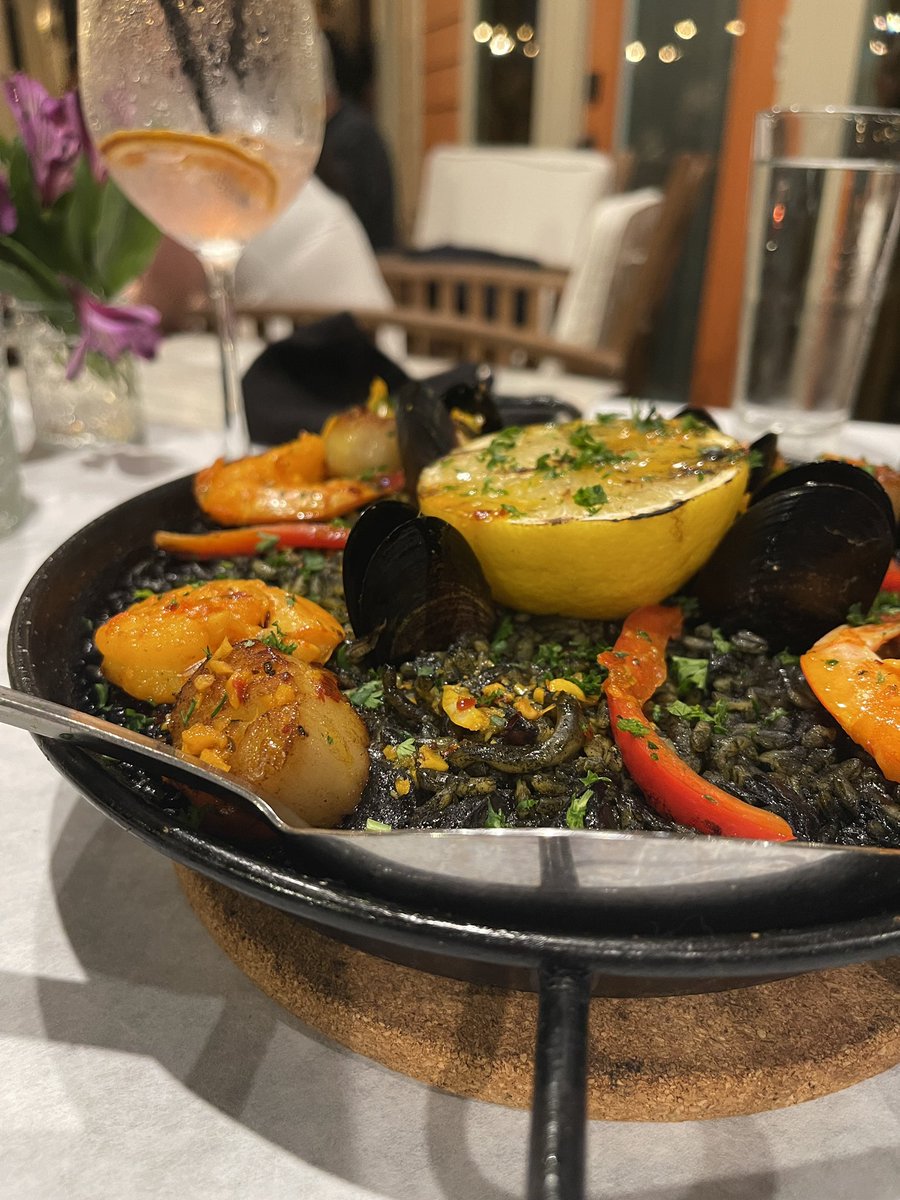 Jay in the Wild tweet media