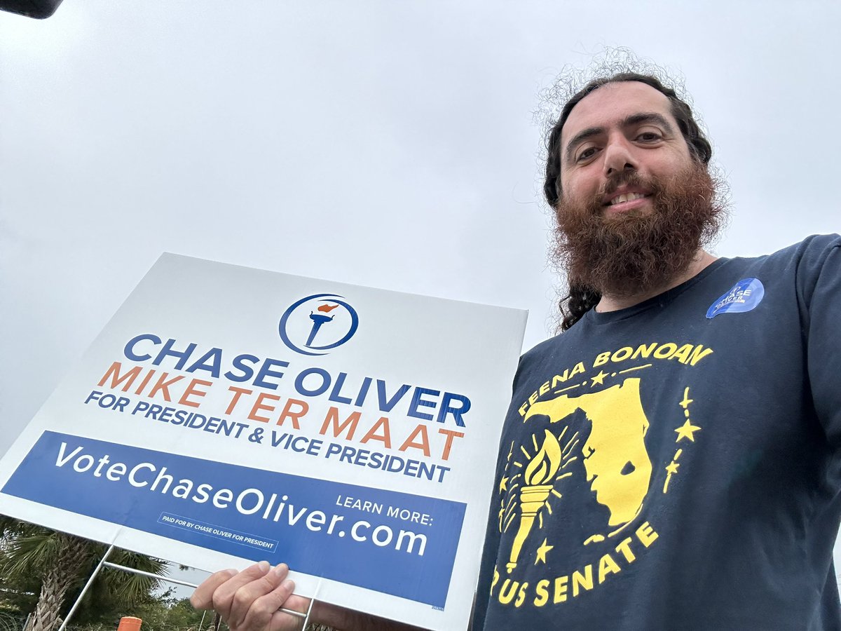 joehannoush's tweet photo. Only got 15mins in before rain came. Was already windy and a bit chilly. #ChasingLiberty #ChaseTheVote @ChaseForLiberty https://t.co/I32HvBlOi6