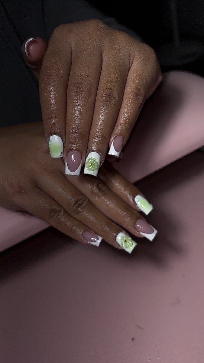 b0dothemost's tweet photo. Beginner Nail Tech 📍 VALLEJO, CA📍
instagram: @ GALORENAILSBYLEA https://t.co/wiwgjO1bjp