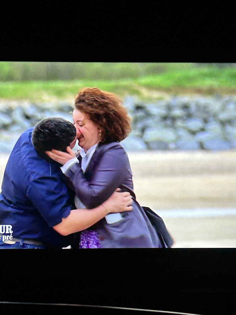 fredolamoumou's tweet photo. Pourquoi il se penche comme ça le frérot 
#ADP #ADP2024 #adp24 https://t.co/YMBsuMujnt