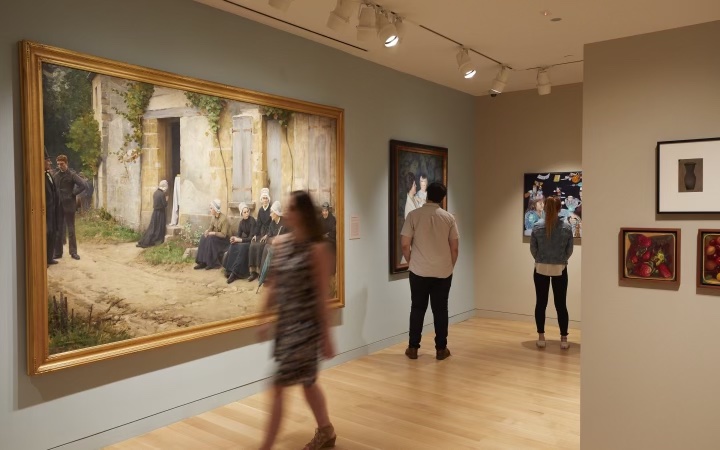 Framingham State (@framinghamu) on Twitter photo Framingham State alumna, Joan E. Murtaugh ‘61, recently gifted a $50,000 endowment to <a href="/DanforthArt/">Danforth Art</a> for the purpose of repairing and restoring existing and newly acquired artwork. 🎨🖼
Check out the full story here: zurl.co/UIyg Framingham State alumna, Joan E. Murtaugh ‘61, recently gifted a $50,000 endowment to <a href="/DanforthArt/">Danforth Art</a> for the purpose of repairing and restoring existing and newly acquired artwork. 🎨🖼
Check out the full story here: zurl.co/UIyg