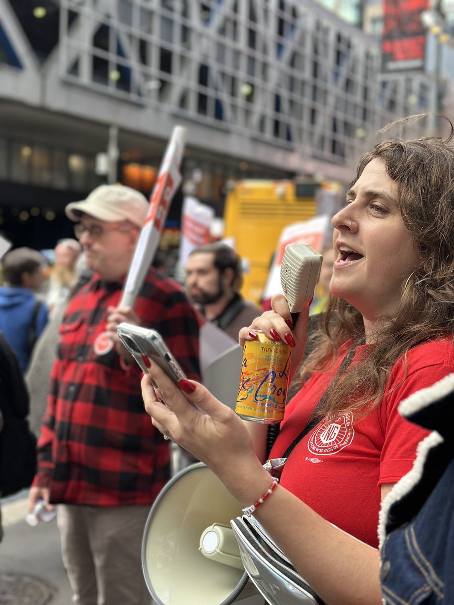 New York Times Tech Guild tweet media