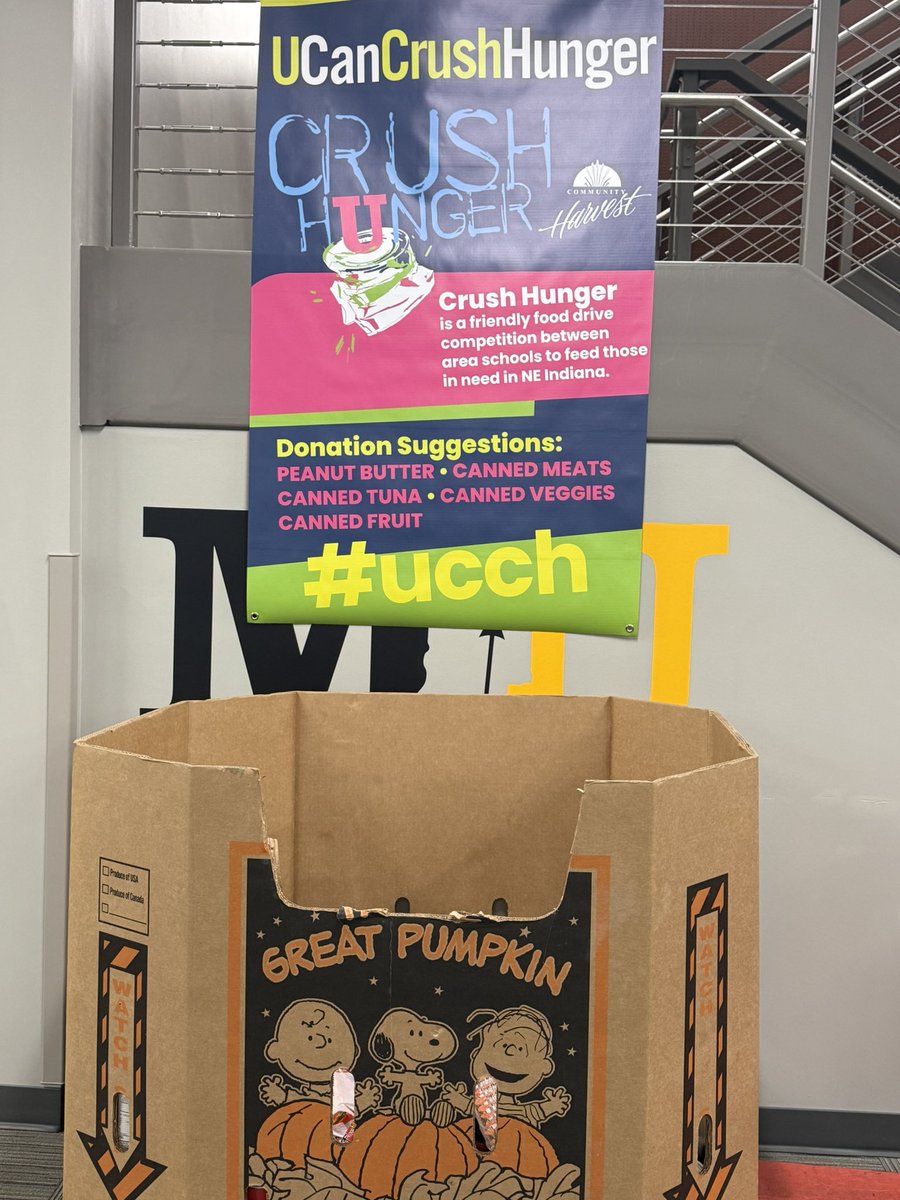 MU_SpartanFB's tweet photo. It’s truly inspiring to see our players making a difference off the field! Watching them connect with the community and gather donations for the “UCanCrushHunger” food drive. Together, they’re tackling hunger and helping make a real impact.
#UCanCrushHunger #UCCH https://t.co/VKeLqYNDHa