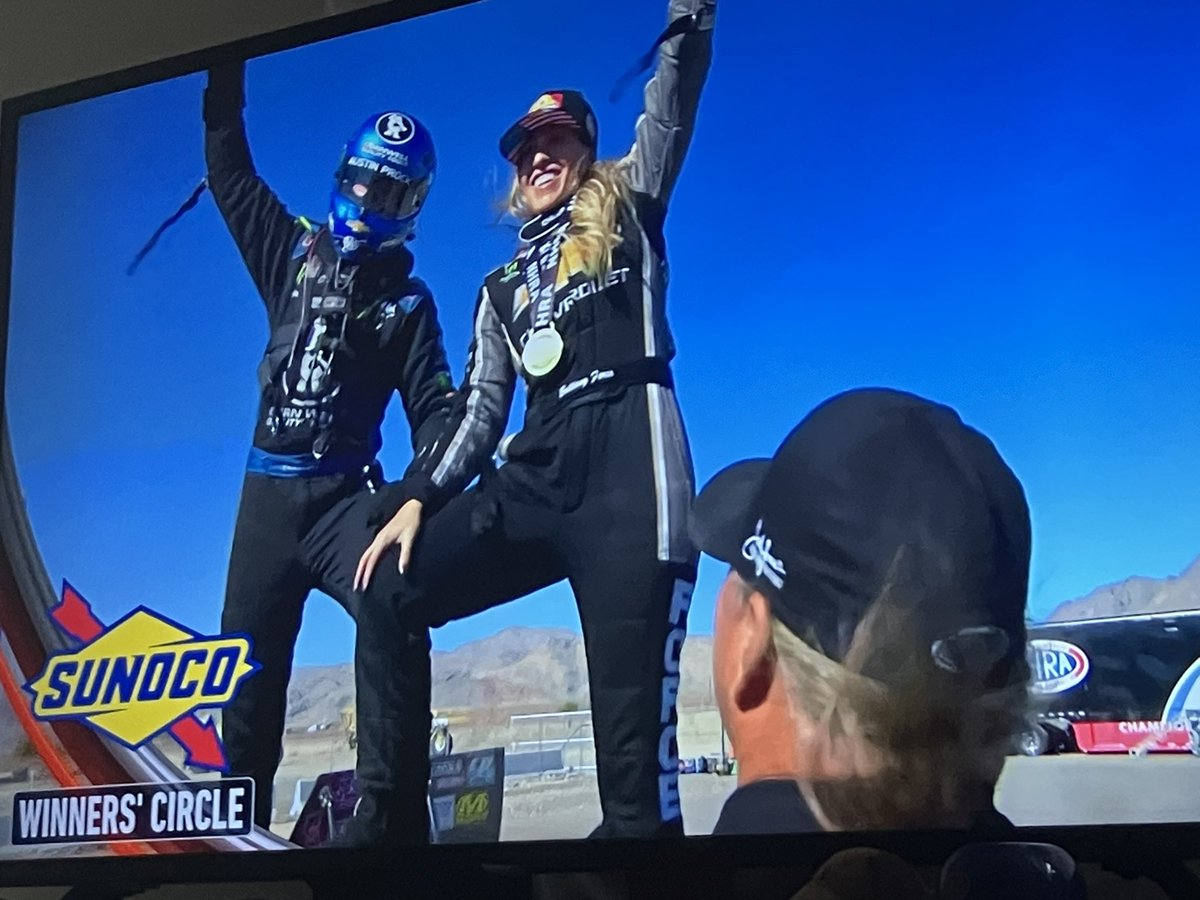 mgndnn's tweet photo. Force strong #mondaynats 🥲@JFR_Racing 💚💙 https://t.co/l05UmFWNRl
