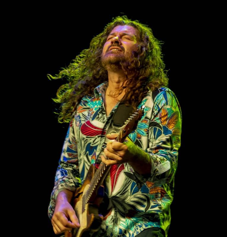 RockBluesMuse's tweet photo. Acclaimed Louisiana Bayou Blues guitarist Tab Benoit is on his ‘I Hear Thunder 2024 Tour’ and it rolls into the Boca Blues Festival, at Sunset Cove Amphitheater, 20405 Amphitheater Circle, Saturday, November 16. Plus many more dates. See here.
https://t.co/2v4YFyzU8U #TabBenoit #Blues