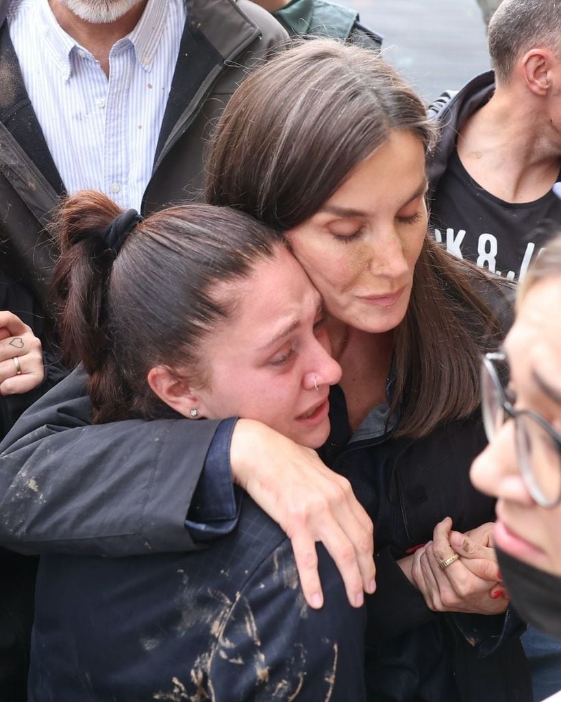 pasanchezmatas's tweet photo. La #Reina es un punto de referencia para todos los españoles.
#JuntosSaldremosAdelante
#EspañolesUnidosAnteLaAdversidad
#MuchaFuerzaCompatriotas
#QueCadaUnoCumplaSuDeber
#PASM2024 https://t.co/MmfTU10yNC