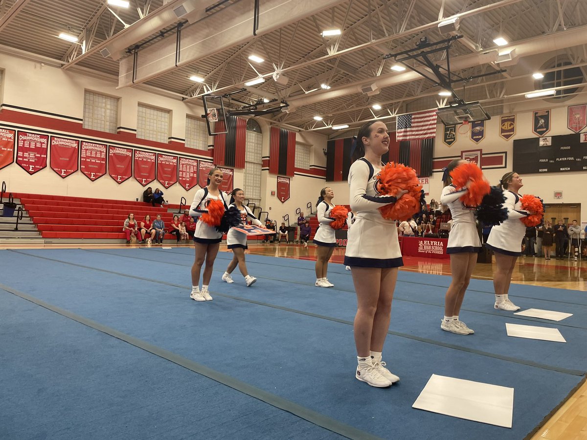AthleticsBMHS's tweet photo. Let’s go Titans! #SWCCheer https://t.co/o6564cbsgU