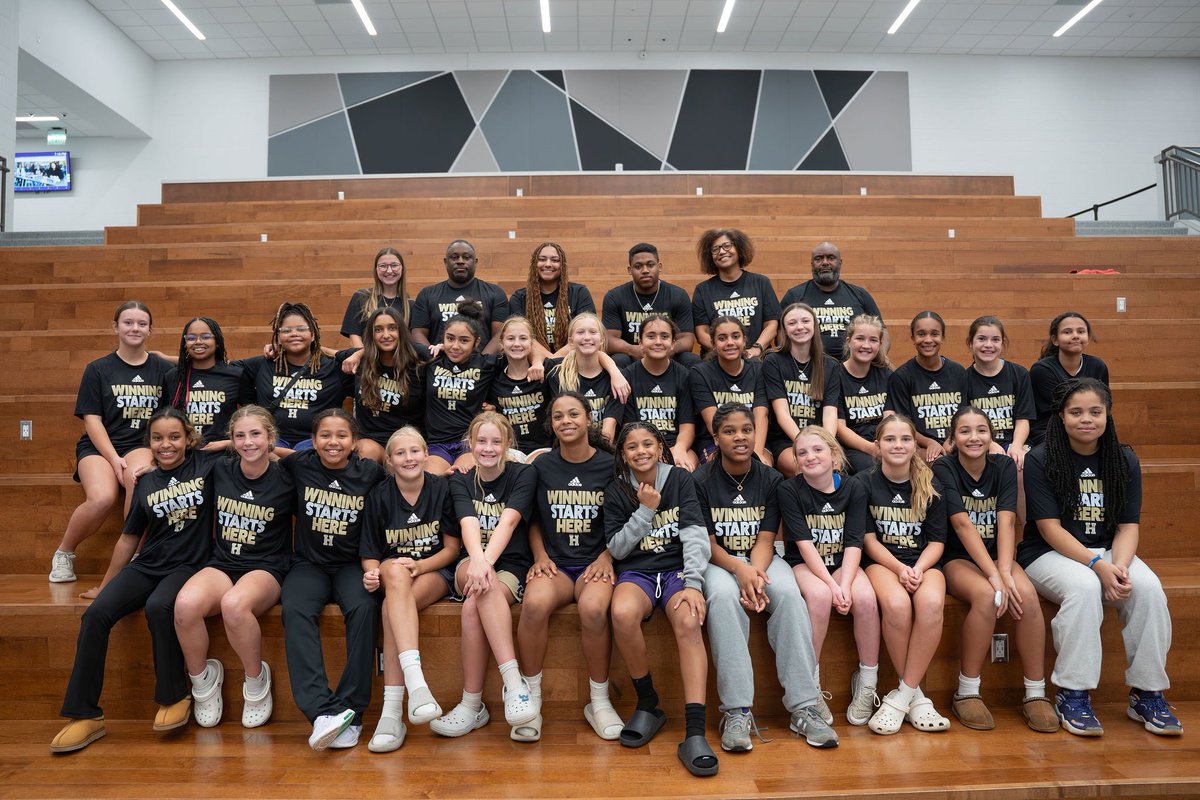 Meet the Lady Purples night was a huge success! High School and Jr. High Lady Purples gathered together to kick off the 2024-2025 Season!