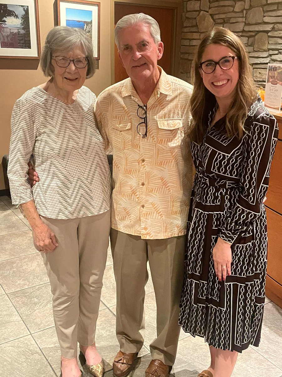 Lauren Trowbridge, SCO’s Director of Development, recently enjoyed visiting with Dr. John Gazaway ’67 and his wife Suzanne in Sunrise Beach, MO. Dr. Gazaway has been a long time supporter of SCO in several meaningful ways. We are so grateful for his continuous support.