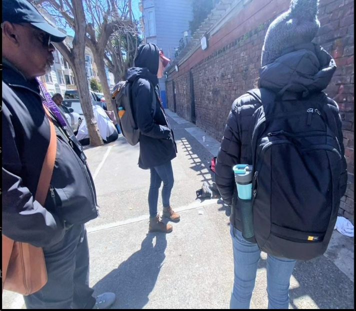 SF_DPH's tweet photo. @sf_dph #StreetCare team has been working since Oct with a 32 y/o unhoused man following an overdose. They connected him to shelter, psychiatry & substance use treatment, developed a care plan, accompanied him to therapy. #endoverdosesf https://t.co/BGhe0CX2RL