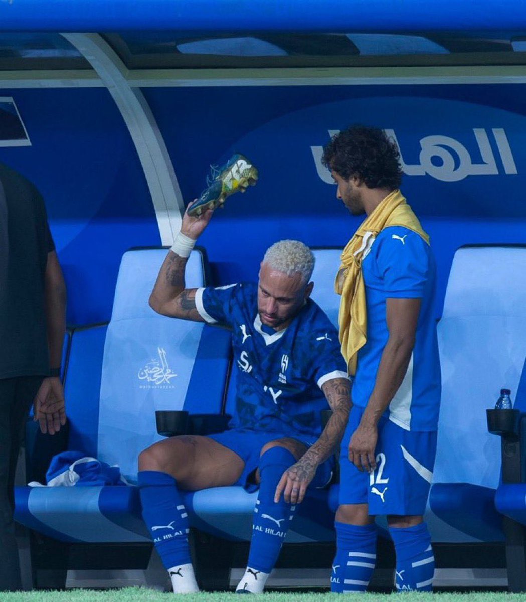 teamsaymun's tweet photo. Ahhhh Neymar 🥹
#neymarjr #AlHilal @neymarjr @Alhilal_FC https://t.co/A3jpsCoL7a