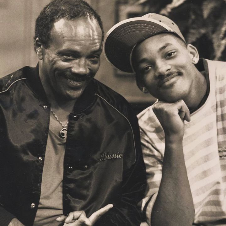 0tw100's tweet image. Today, I remember &amp;amp; honor @QuincyDJones an icon, a legend, and a powerful advocate for justice. I remember meeting @QuincyDJones and I tell you he was one of the nicest and most talented people I’ve ever met. #Smile #CameraAction #FlashbackPics 📸🌟🤍🙏🏽🪽🕯️