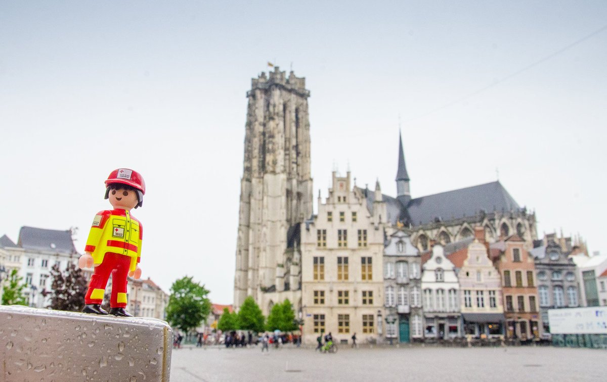 Stel je voor... jij zoekt een betekenisvolle vrijwilligersrol. Je wilt het verschil maken voor inwoners van Mechelen en Bonheiden én voor een team vrijwilligers. 
Stel je voor... wij zoeken een nieuwe voorzitter (m/v/x/). Match made in heaven? buff.ly/4hNeoYL