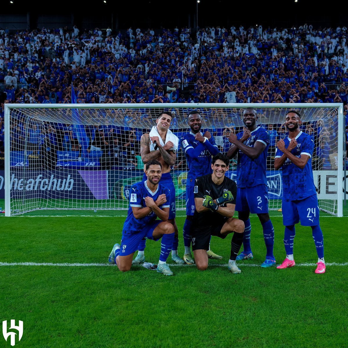 متعب الحربي (@mattaharbi) on Twitter photo الحمدلله
الف مبروك يازعماء الفوز واستمرار الصدارة
القادم افضل بحول الله 💙💙💙
<a href="/Alhilal_FC/">نادي الهلال السعودي</a> الحمدلله
الف مبروك يازعماء الفوز واستمرار الصدارة
القادم افضل بحول الله 💙💙💙
<a href="/Alhilal_FC/">نادي الهلال السعودي</a>