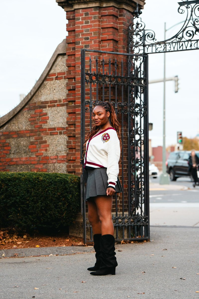 Look good, feel good, play good.

#GoCrimson x #BelieveIt