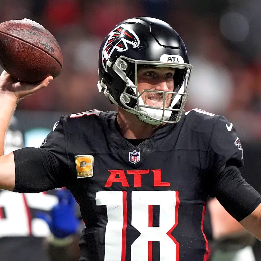 #Vikings QB Sam Darnold and #Falcons QB Kirk Cousins have very similar stats, even though Minnesota has already had their bye week, while Atlanta has not.

Sam Darnold:                   Kirk Cousins:
• 1,900 Yards                    • 2,328 Yards
• 17 TD’s