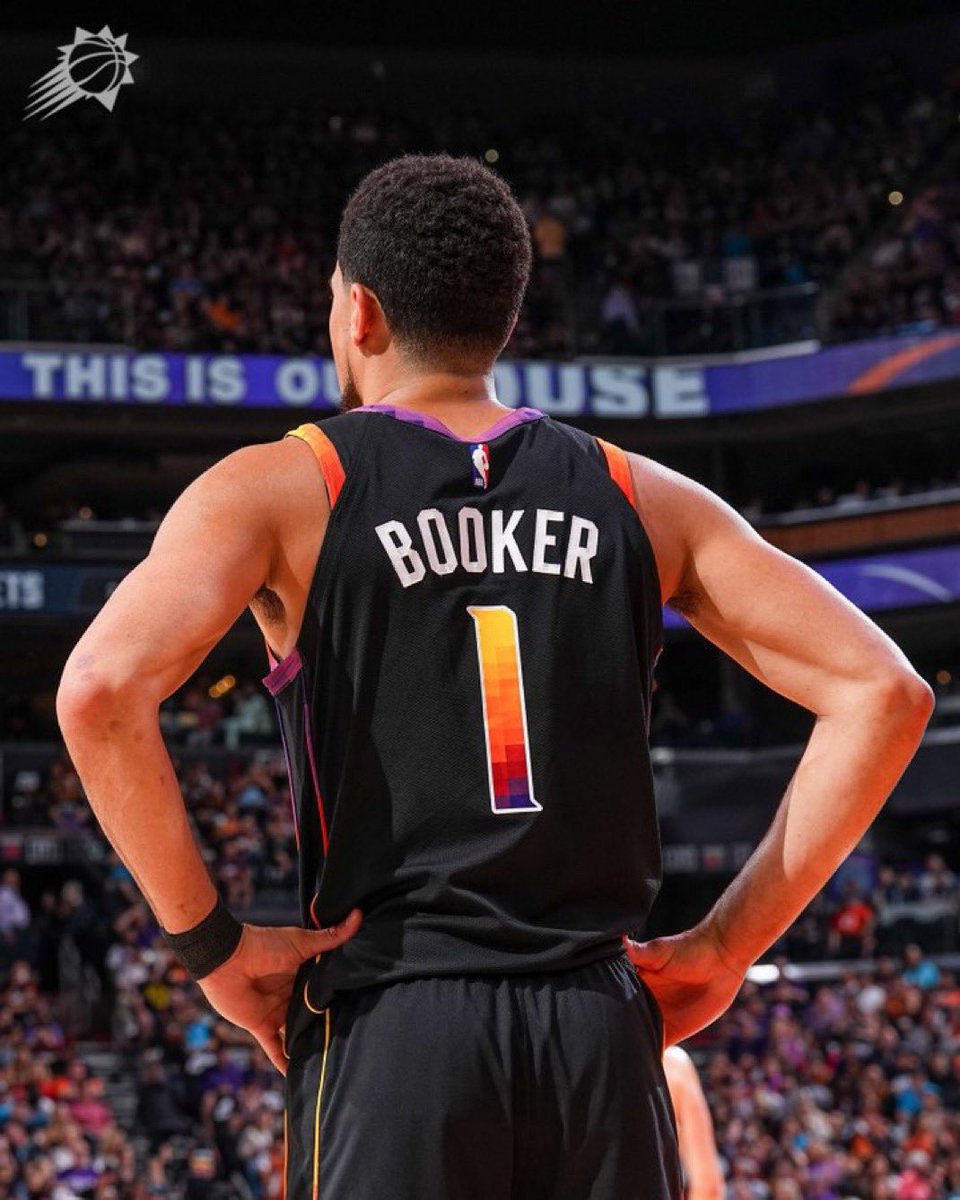 dbookownsyou's tweet photo. Western Conference Player of the Week

Devin Armani Booker 🔥 https://t.co/8HHCTtc7r7