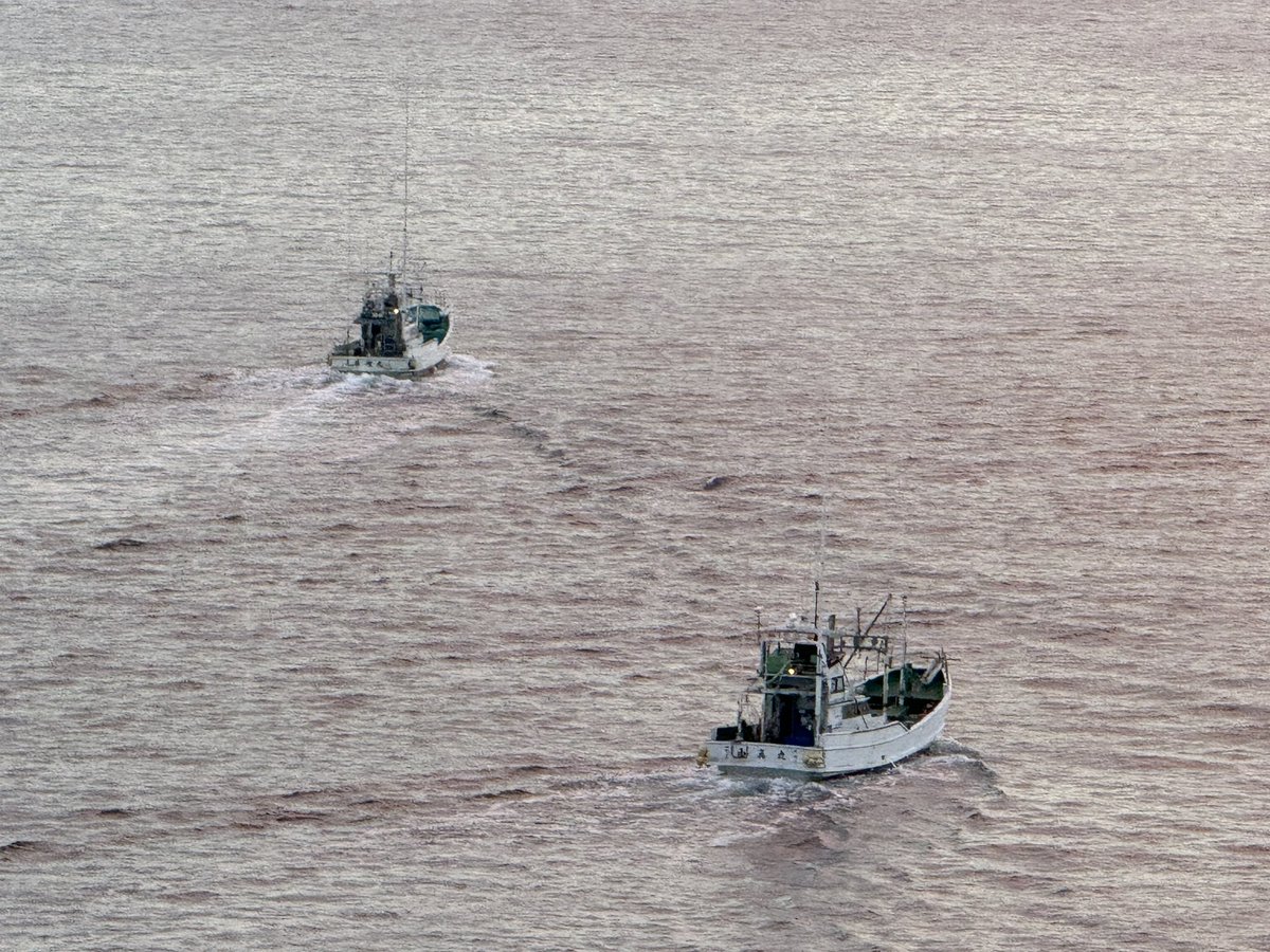 KunitoSeko's tweet photo. Good morning everyone.
The hunting boat left the harbor at 06：06

#和歌山 
#太地
#Taiji
#太地くじらの博物館 
#太地くじら浜海水浴場 
#太地いさな組合 
#太地漁業協同組合 
#イルカ追い込み猟廃止を求める 
#イルカ追い込み猟 
#イルカ追い込み反対 
#イルカトレーナー 
#イルカ https://t.co/d3VGgDhUZL