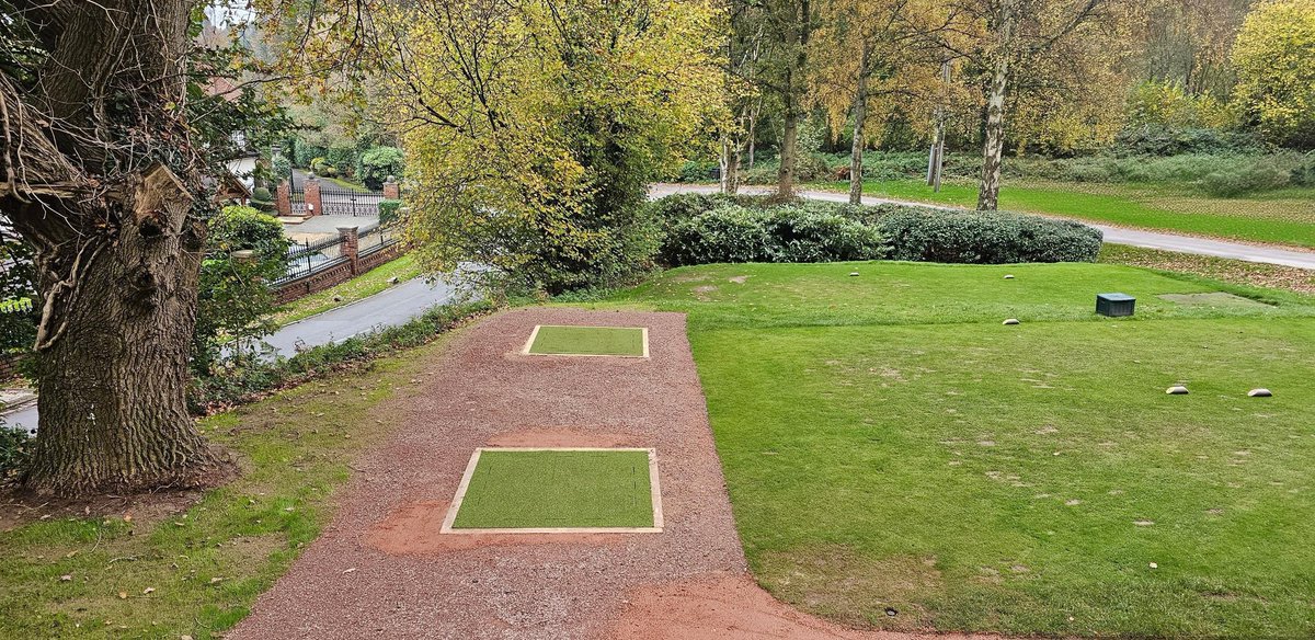 w83mulrooney's tweet image. 1st part of the project completed on the 4th/13th hole at @CandBGolfClub. New path leading to 2 new Verde mats. These mats will help with wear on these par 3 tee&apos;s during the winter. ⛳️ 🏌️‍♂️ #greenkeeper #golfcourse #winterprojects