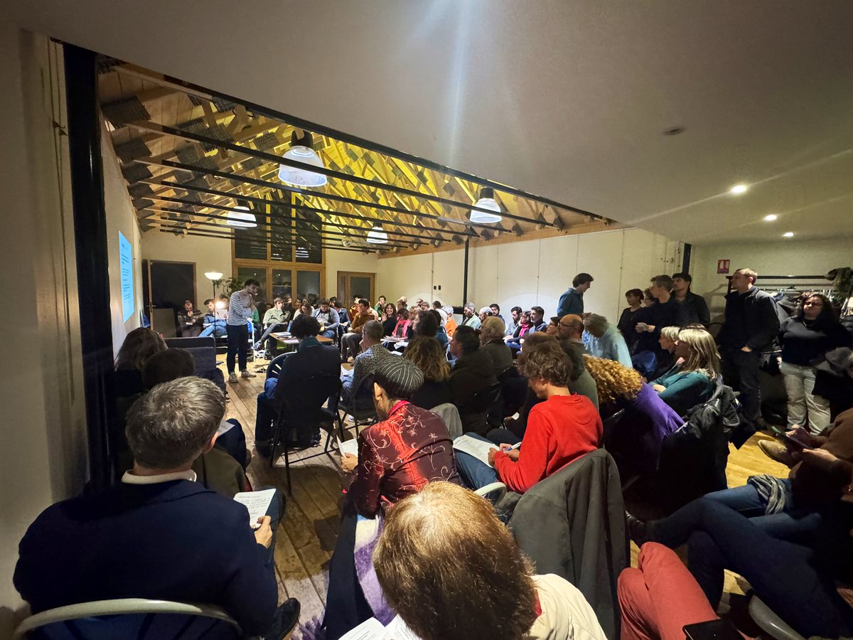 EELV_Lille's tweet photo. Félicitations à Stéphane Baly, désigné tête de liste des Écologistes-EELV de Lille Lomme et Hellemmes, avec 72% des voix, pour les #Municipales2026.

Merci à Maroin Al Dandachi et Octave Delepiere pour leur candidature. Bravo aux 3 candidats pour la qualité des débats.

En avant! https://t.co/wT7DMACD6Z