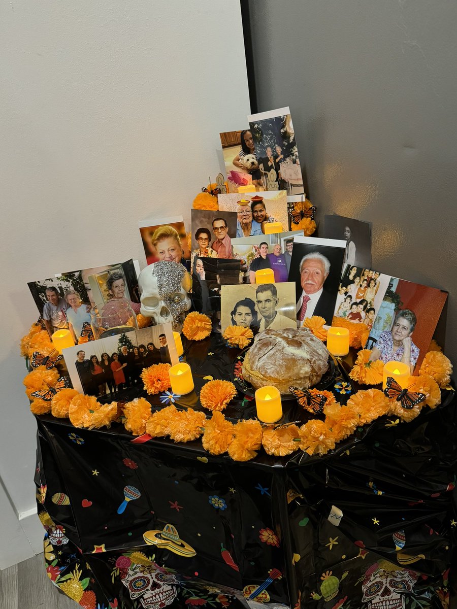 Jasmine (Lee) Ivory, MD (@drjasmine_md) on Twitter photo Had such a good time celebrating Dia de Los Meurtos with the <a href="/IUSMGME/">IU School of Medicine GME</a> MPA family this past weekend! Look at our Ofrenda! #DiaDeLosMuertos #MulticulturalPhysiciansAlliance Had such a good time celebrating Dia de Los Meurtos with the <a href="/IUSMGME/">IU School of Medicine GME</a> MPA family this past weekend! Look at our Ofrenda! #DiaDeLosMuertos #MulticulturalPhysiciansAlliance