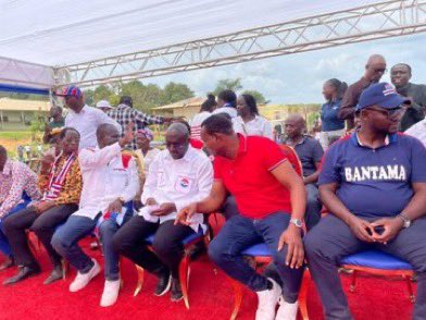 Dr. Mahamudu Bawumia, the flagbearer of the New Patriotic Party (NPP), has embarked on a crucial campaign tour in the Ashanti Region, a pivotal electoral stronghold for the party.
 #Votenumber1
#ItIsPossible 
#Bawumia2024 
#BawumiaForPresident 
#BoldSolutionsForOurFuture