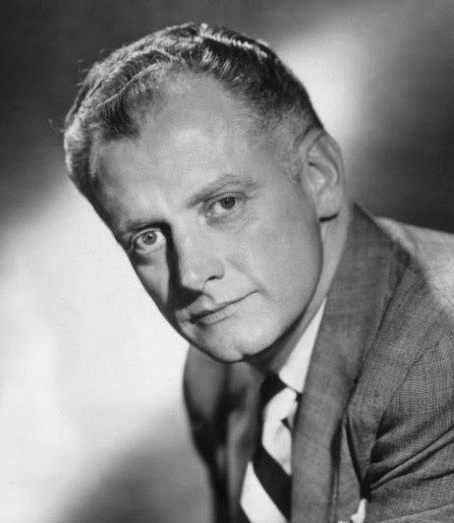 NLCarolynMuse's tweet photo. Remembering Army veteran and film/radio/stage/television actor Art Carney who was born #OTD (November 4th) in 1918. #TheMoreyAmsterdamShow #WhatsMyLine #TheHoneymooners #HarryandTonto #TheLateShow #GoinginStyle #Firestarter #IzzyandMoe #WherePigeonsGotoDie #LastActionHero https://t.co/1Z1QcVGeZ2