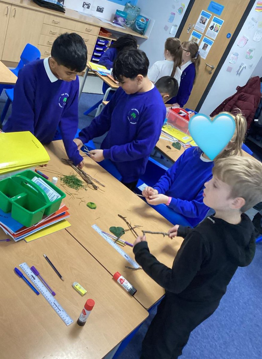 orchardsac's tweet photo. Today, Maple 5 were introduced to their new English text, βThe Islandβ. As an introduction to the text, the children were set the challenge to build and test their own raft! πΆ π
#year5 #theisland
#hooksforlearning @greenheartLP π https://t.co/SSLJPJRdB5