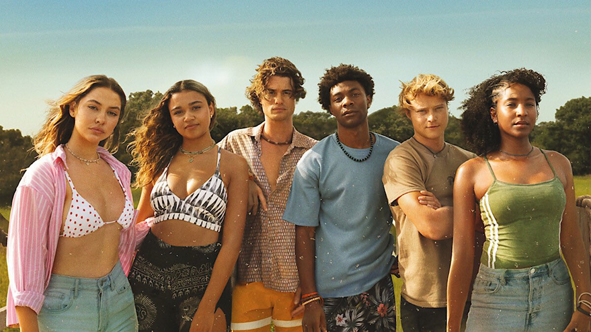 choquei's tweet photo. 🚨SÉRIES: ‘Outer Banks’ foi renovada para uma quinta e última temporada na Netflix. https://t.co/L69F3He3eO