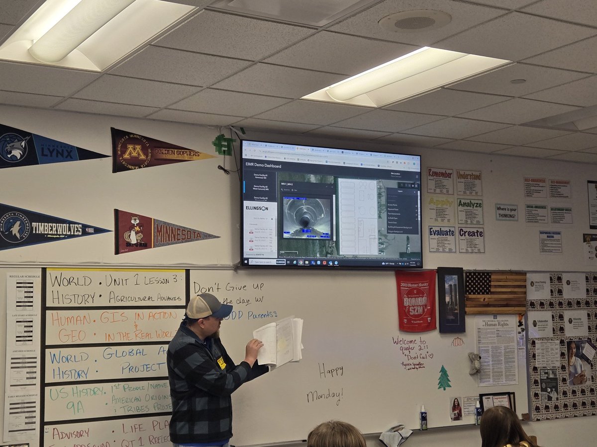 ryantodd1308's tweet photo. Another great presentation that connects content to the real world. @EllingsonCo was in to discuss GIS and how it can be used every day in the world around us. Thank you, Ellingson Company, for the great information today. @ByronBears @ByronBearsHS #humangeo https://t.co/5xJ7jJ3ity