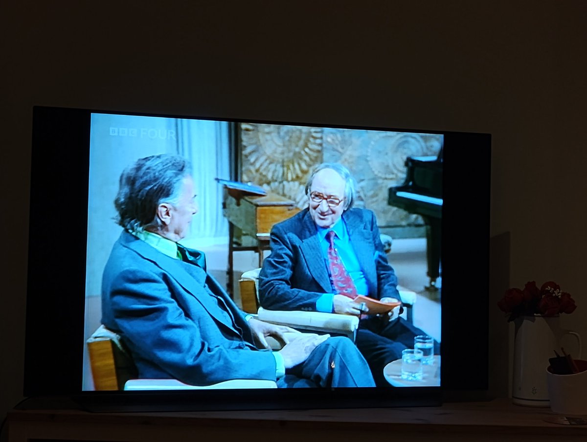 Alexandra Wilson tweet media