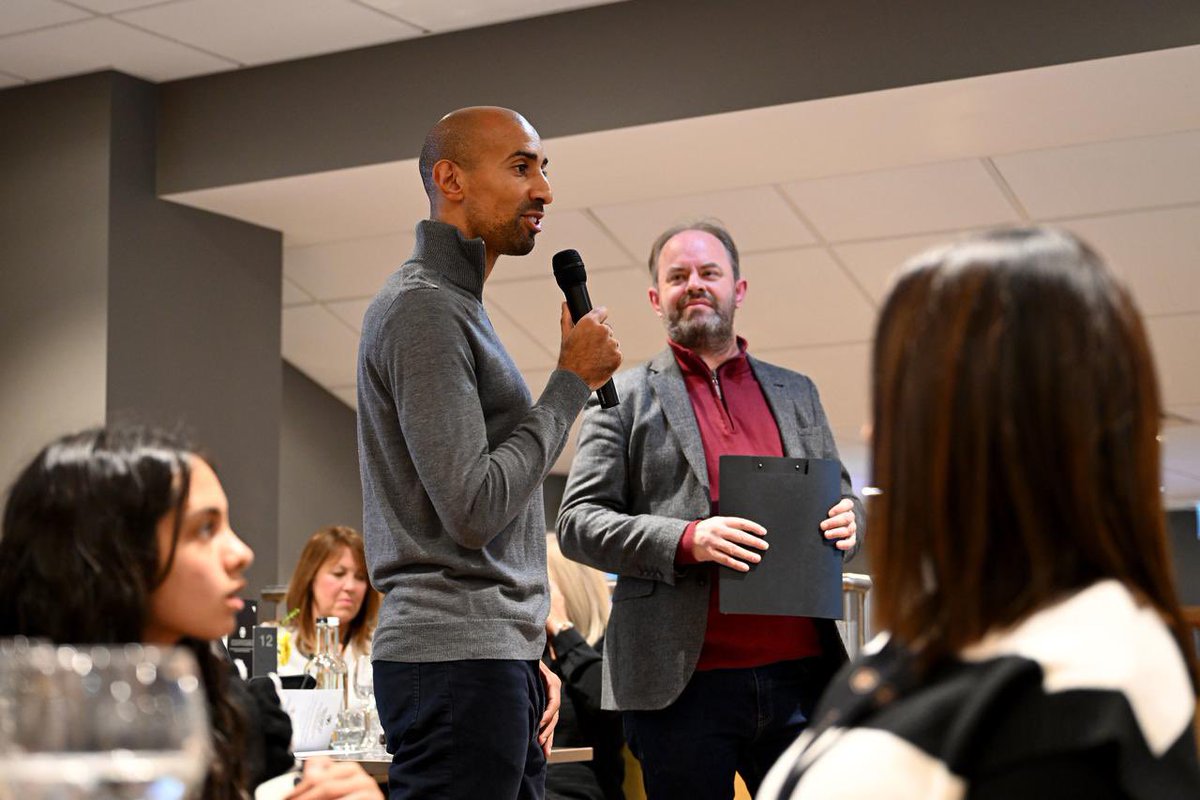 karlhenry08's tweet photo. Always great to be back at Molineux. Thanks for having me @Wolves, Wolves Museum and @paulberry2303
——
#Wolves #WolvesHospitality #WolvesMuseum #PremierLeague https://t.co/7l4j61IDF2