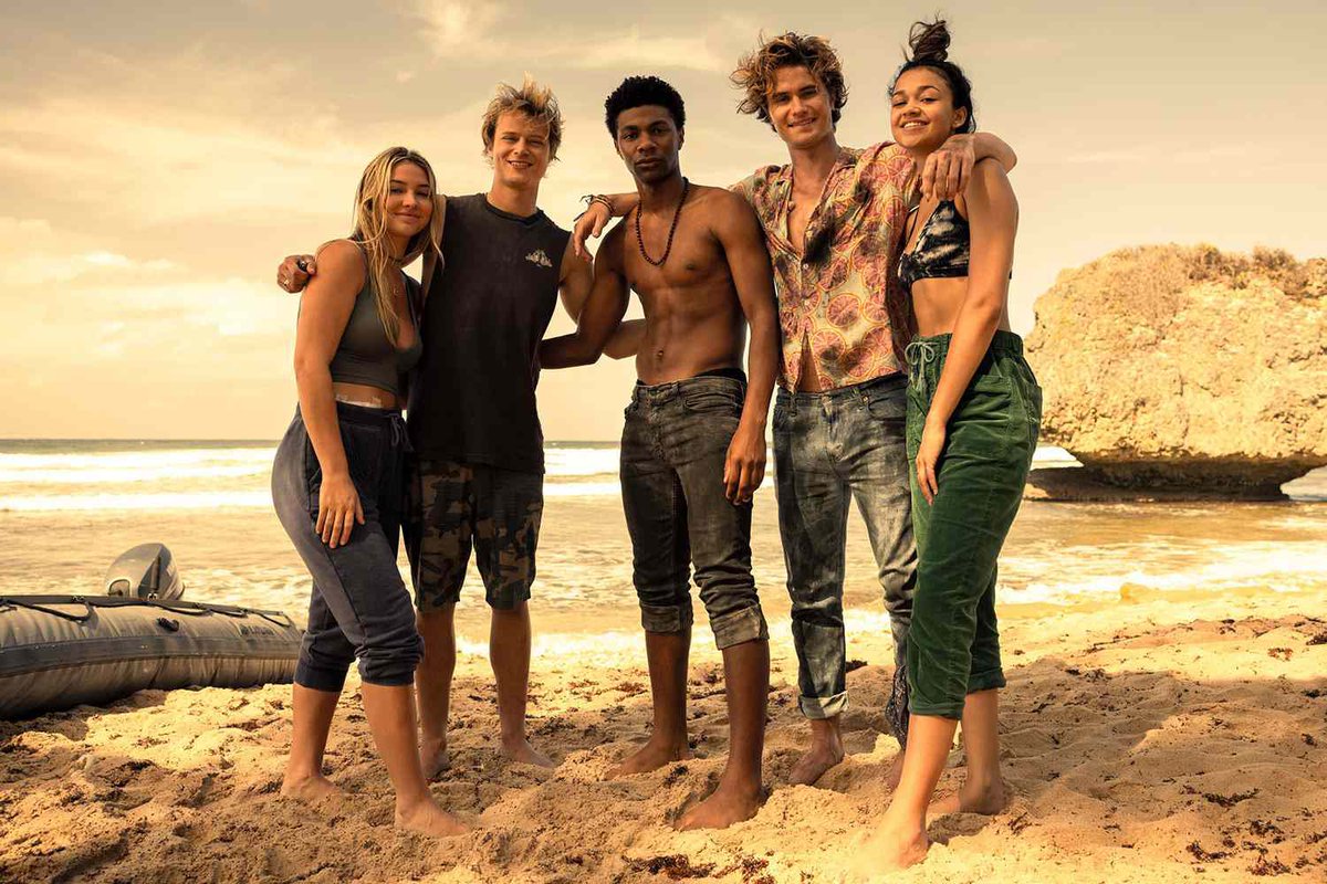 STKJB15's tweet photo. six friends. five seasons. one family. https://t.co/iq3eCrw8R7