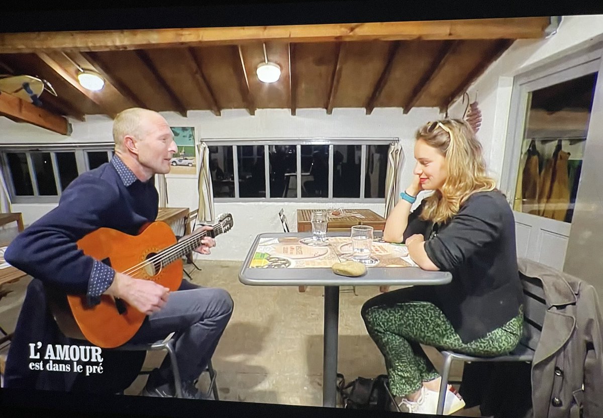 MlORT9's tweet photo. Ah, attend j’ai l’oreille qui saigne 🩸#adp2024 #adp24 #ADP2024 https://t.co/eV8R25aXb4