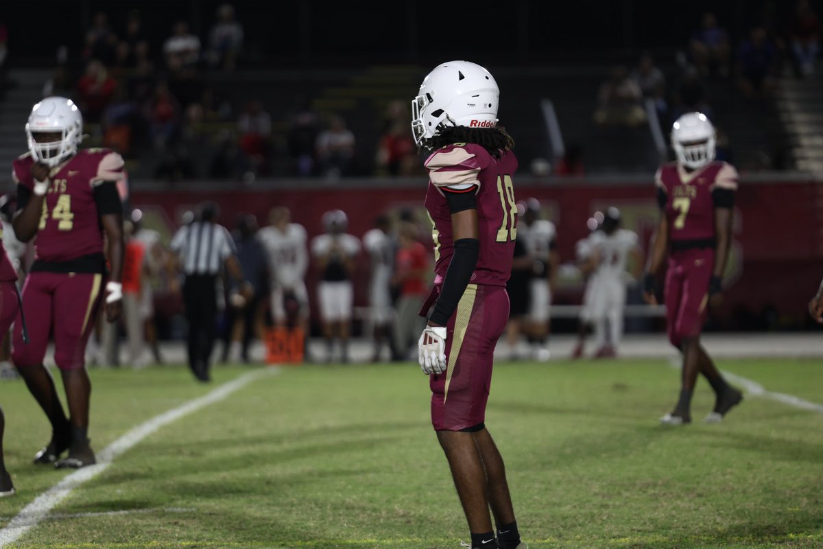 Jayden Jackson (@d1bound_ja) on Twitter photo Check out my Sophomore Season Highlights!
hudl.com/v/2Qf7FC
<a href="/Carr_Show/">Greg Carr</a> <a href="/CoachGates_FB/">Jeremiaha Gates</a> <a href="/CoachWhitlock/">Coach Dustin Whitlock™</a> <a href="/OcalaPreps/">Ocala Preps</a> Check out my Sophomore Season Highlights!
hudl.com/v/2Qf7FC
<a href="/Carr_Show/">Greg Carr</a> <a href="/CoachGates_FB/">Jeremiaha Gates</a> <a href="/CoachWhitlock/">Coach Dustin Whitlock™</a> <a href="/OcalaPreps/">Ocala Preps</a>