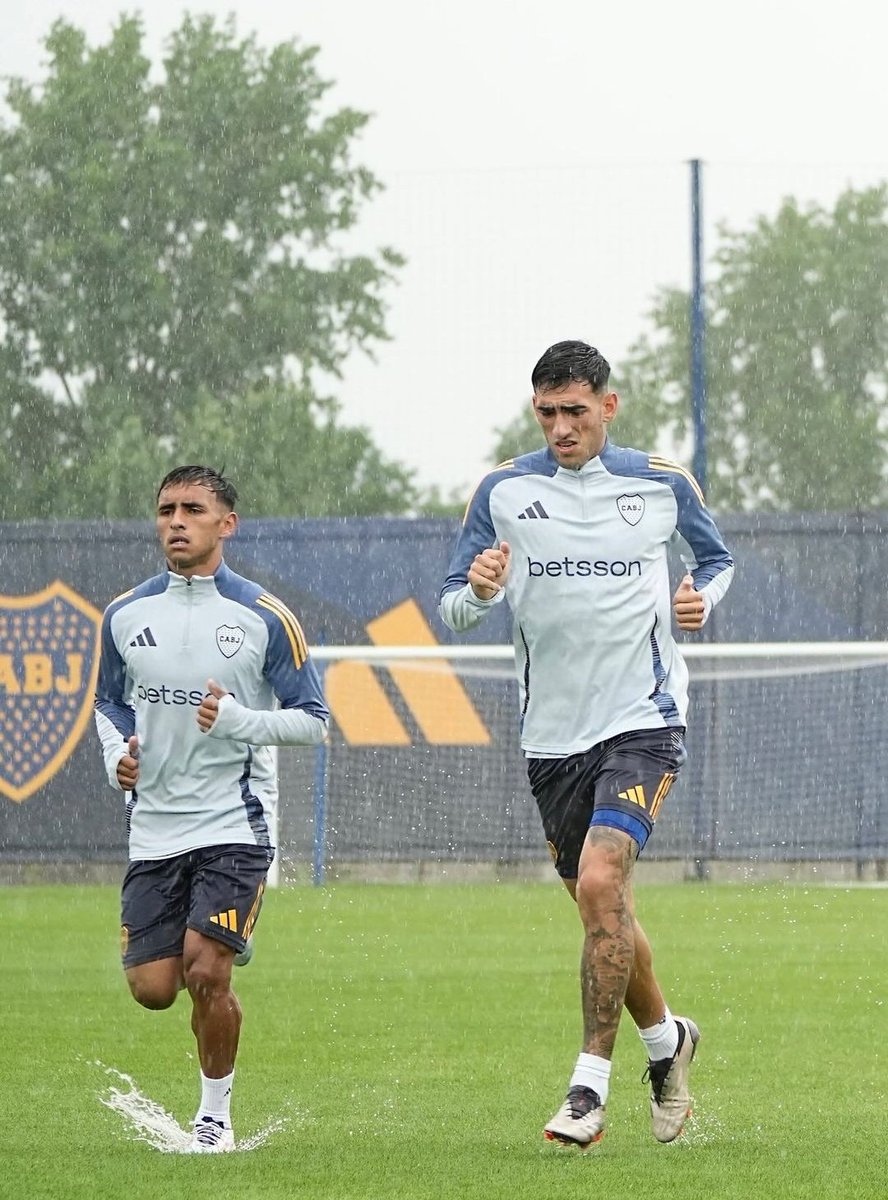 Antes de ver a Figal y antes de ver a Miramon y a Belmonte, VOY A SEGUIR PIDIENDO A DELGADO Y DI LOLLO.

Si vamos a morir, que sea con los nuestros.