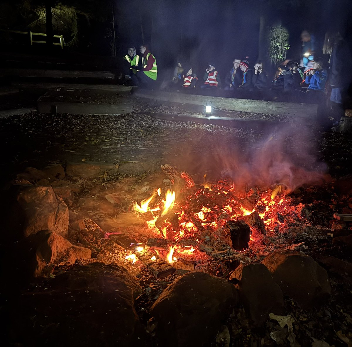Scouts 7th Bromsgrove (@scouts7thb) on Twitter photo This evening our Squirrel Scouts and Beaver Scouts held a joint night at <a href="/Blackwelladv/">Blackwell Adventure</a>
Campfire, songs, hot chocolate and hot dogs all round. What a great evening!
#skillsforlife #ScoutingFamily This evening our Squirrel Scouts and Beaver Scouts held a joint night at <a href="/Blackwelladv/">Blackwell Adventure</a>
Campfire, songs, hot chocolate and hot dogs all round. What a great evening!
#skillsforlife #ScoutingFamily