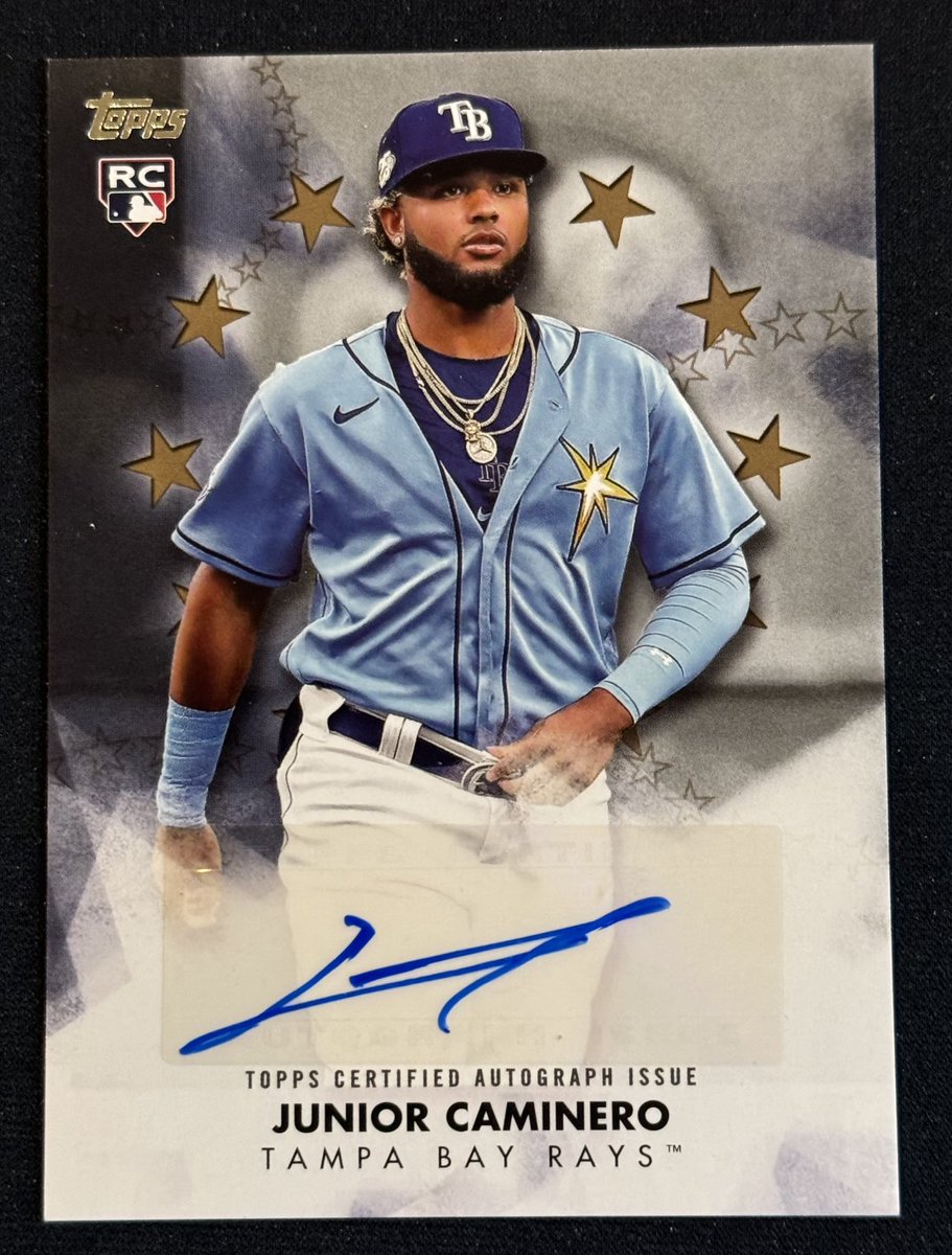 Cre8Collections's tweet photo. 2024 #Topps Update break #TheHobby https://t.co/GyTXMWWBRY